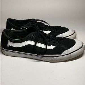 Vans Skateboard Shoe Size 9.5 Black